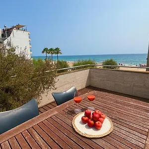 https://increble-casa-frente-al-mar-planta-baja.catalonia-hotels.com